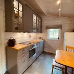 Holiday home Lyngen Alps With Sauna, Northern Lights & Touring, 1h From Tromso *