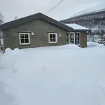 Lyngen Alps With Sauna, Northern Lights & Touring, 1h From Tromso Indre Tomasjord