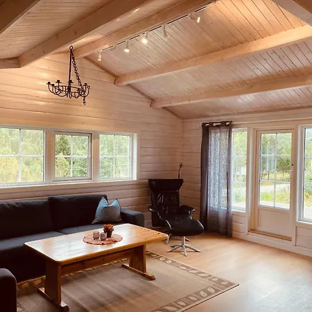 Lyngen Alps With Sauna, Northern Lights & Touring, 1h From Tromso *